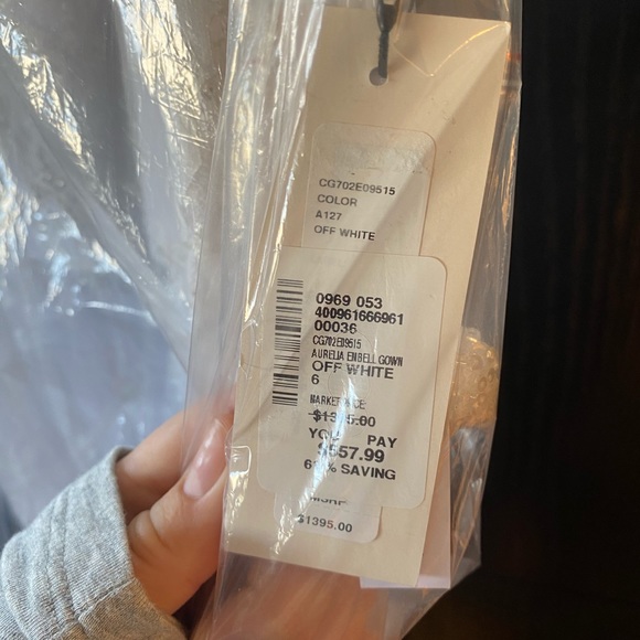 Stunning Alice and Olivia Aurelia Gown - NWT - Picture 4 of 6